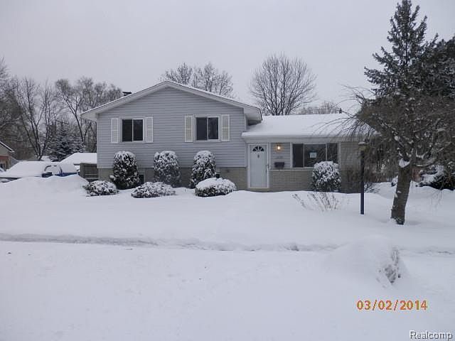 1st image of 1445 Selma St
