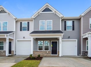 383 Trevally Ct, Southport, NC 28461