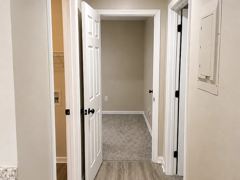 306 Spangler Dr #8 — Photo 7