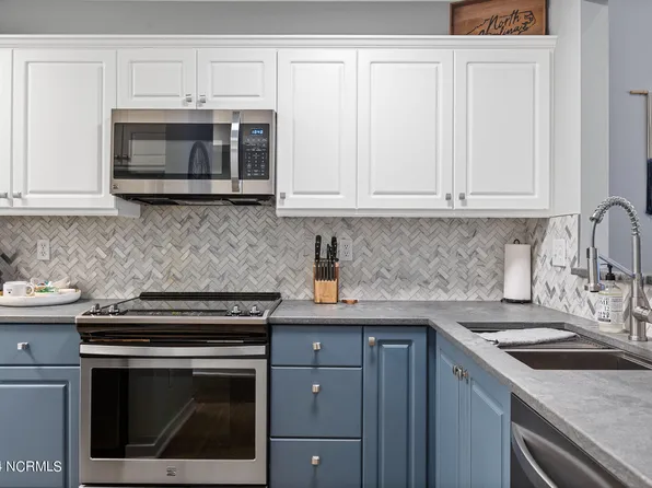 311 N 2nd Street Apt F, Wilmington, NC 28401