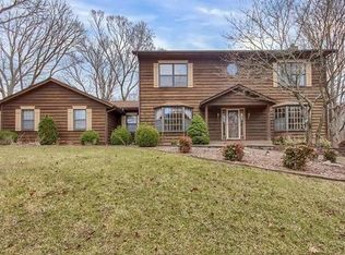 3 Mallard Nest Ln, Columbia, IL 62236