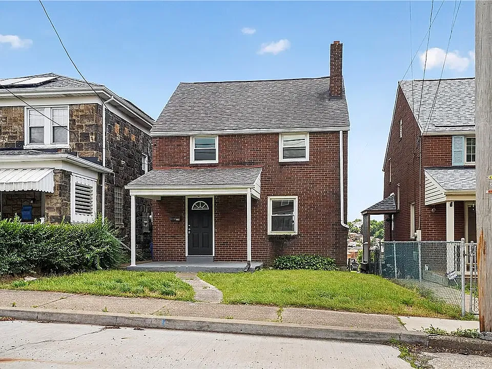 320 Fernhill Ave