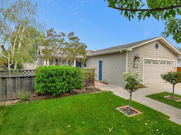 2nd image of 233 Arbor Valley Dr