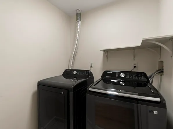 219 South Street image 24 of 45