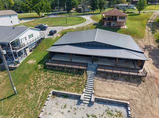 140 Fishermans Tale Ln, Reeds Spring, MO 65737