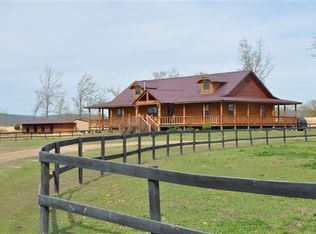 53960 Lincoln Log Dr, Talihina, OK 74571