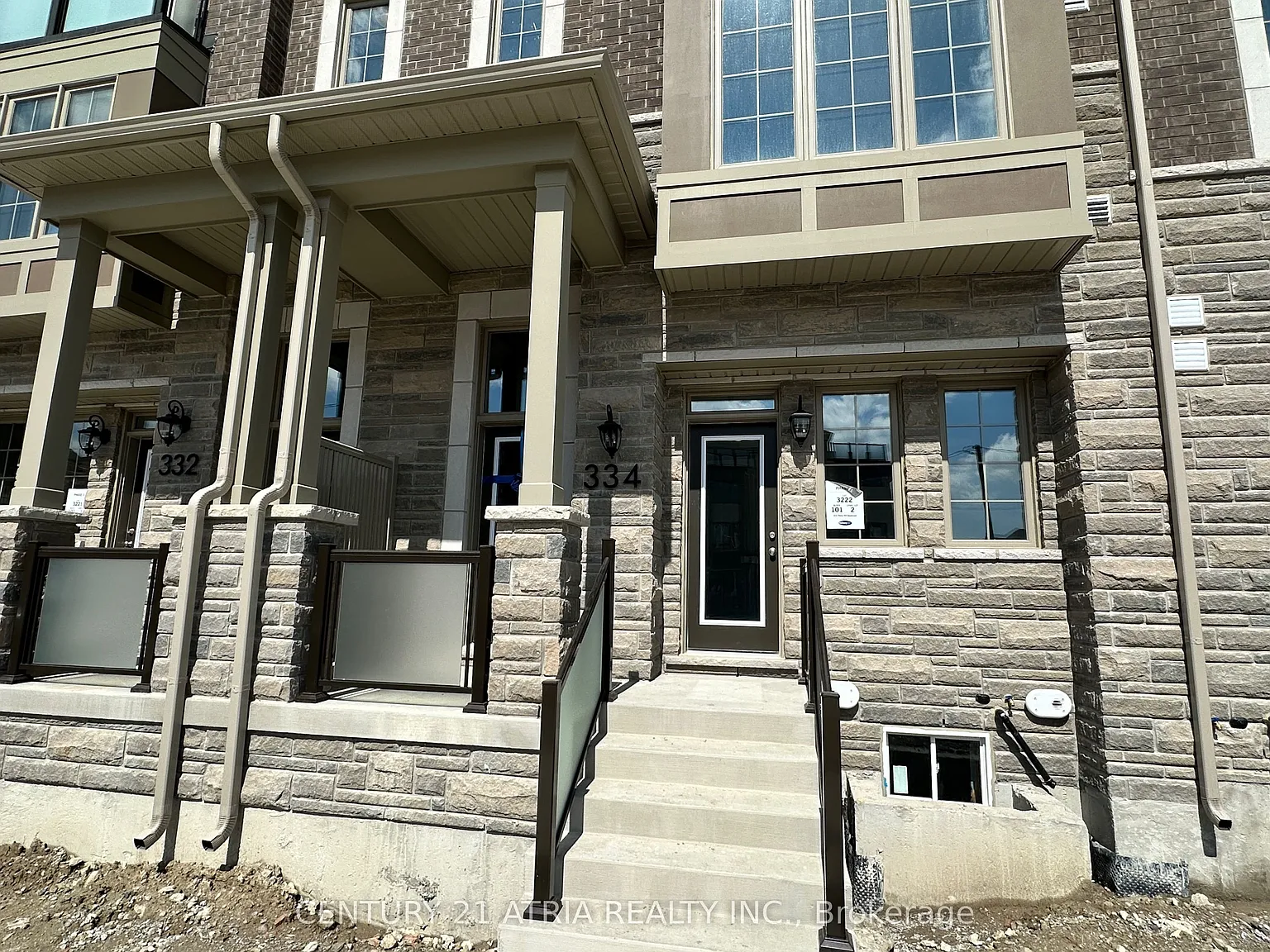 4 bed, $3,500 — Photo 2