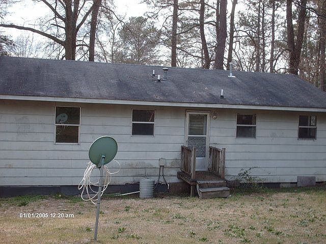 2nd image of 957 Storm Branch Rd