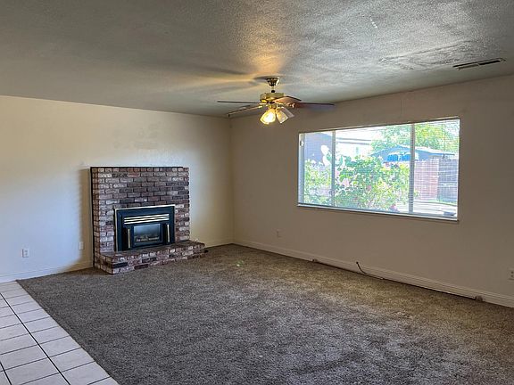 4th image of 1720 Rose Ave
