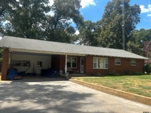 459 N Elm St, Frankston, TX 75763