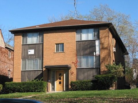 901 Oakland