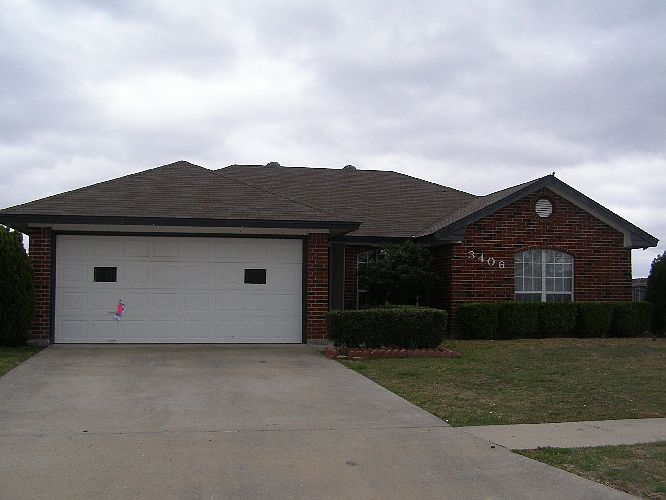 1st image of 3406 Christie Dr