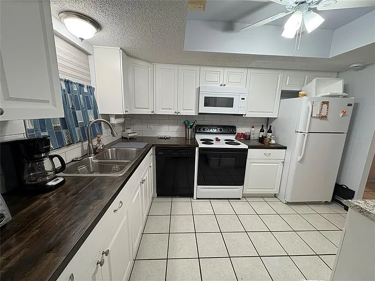 3064 Lake Bayshore Dr #115 — Photo 24