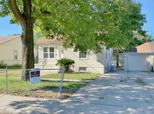 1118 N Pine St, Grand Island, NE 68801