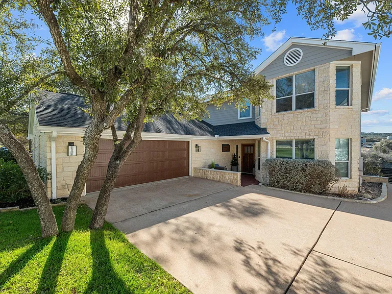 22008 Briarcliff Dr — Photo 36