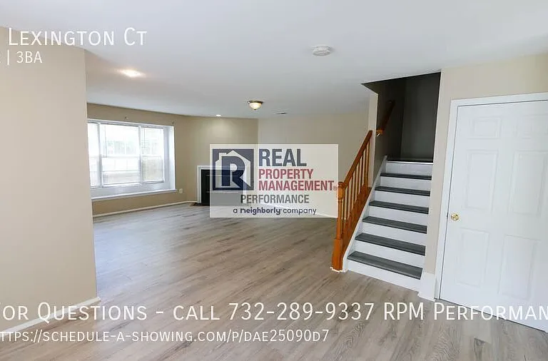 17 Lexington Ct — Photo 5