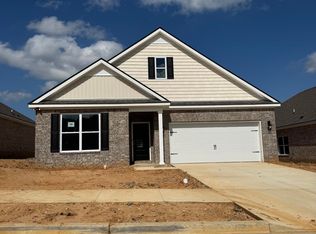 38 Spirit Dance Dr, Byhalia, MS 38611