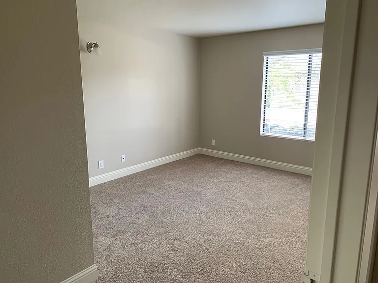 Summer Place — Photo 110