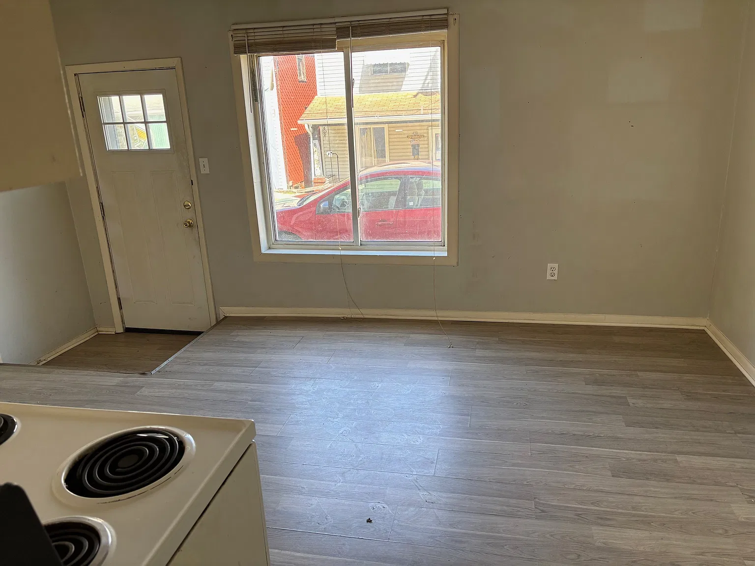 1 bed, 600 sqft, $575 — Photo 3