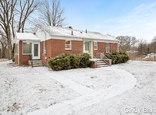 924 E Mill St, Hastings, MI