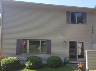 110 Meadow Run Dr SW APT B, Rochester, MN 55902