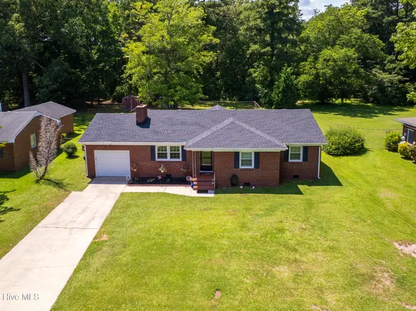 1709 Edgewood Drive, Elizabeth City, NC 27909