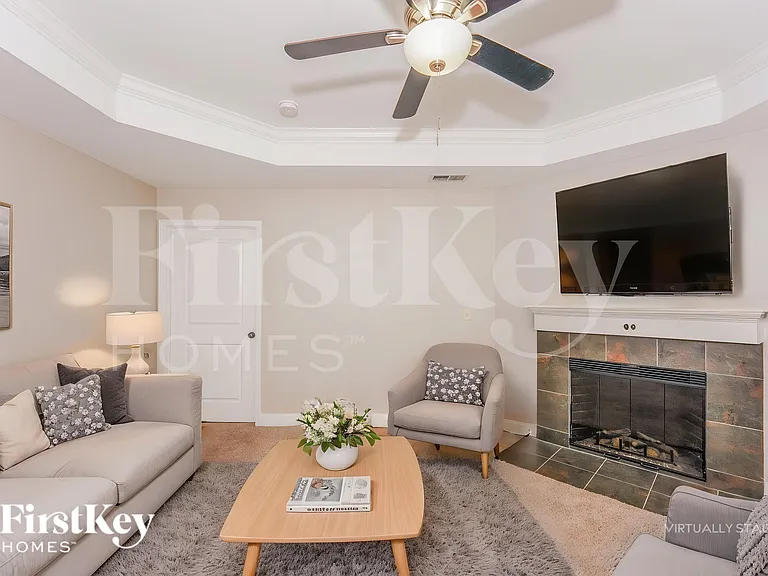 1114 Emerald Ridge Dr — Photo 5
