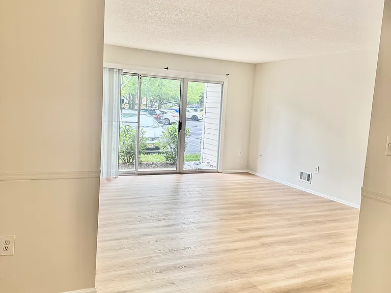 44 Juniper Way — Photo 4