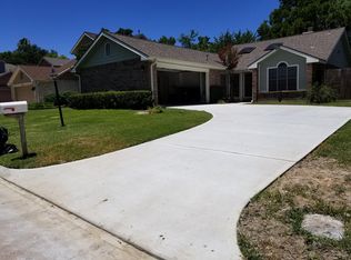 12714 Skyknoll Ln, Houston, TX 77082