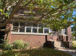820 E 5th St, Alton, IL 62002