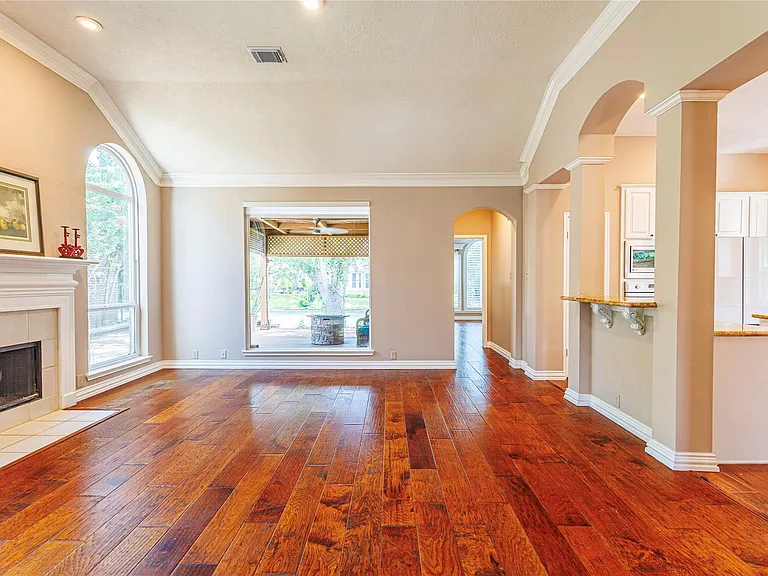 1247 Misty Lake Ct — Photo 13
