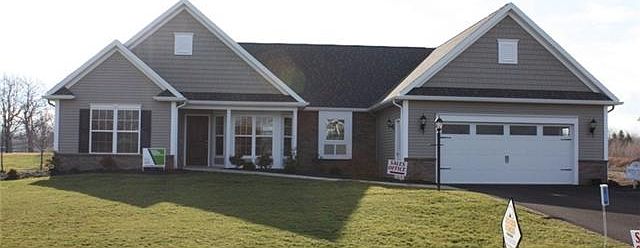 1st image of 216 Woodsview Dr