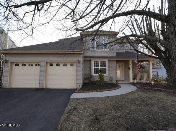 10 Enclosure Drive, Morganville, NJ 07751