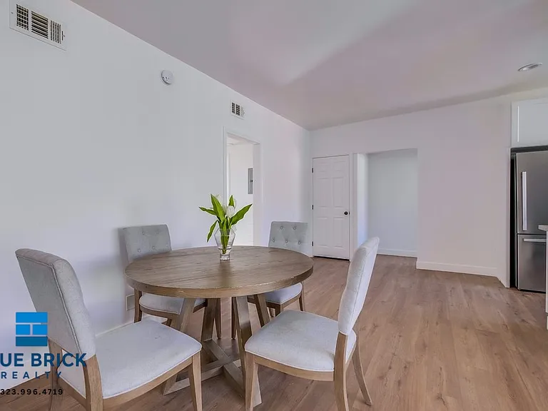 5312 Corteen Pl #16 — Photo 10