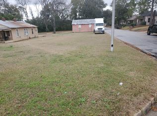 924 Newton Rd, Albany, GA 31701