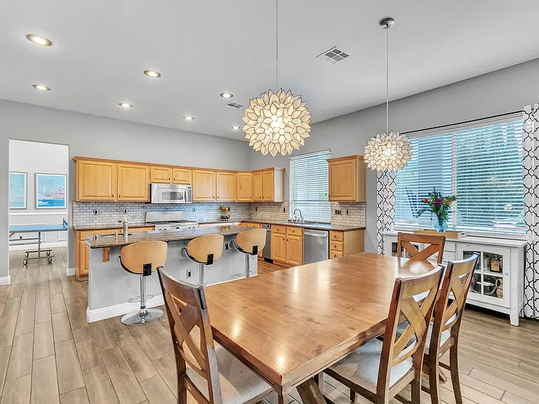 296 Doe Run Cir — Photo 138