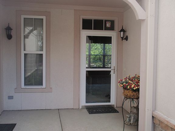 2nd image of 372 Shadow Creek Dr