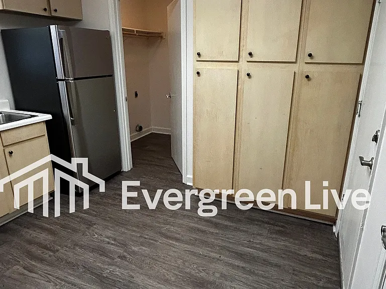 41 Callan Ct — Photo 5