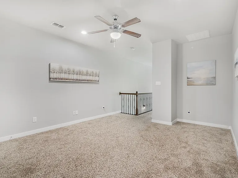 5871 Rivendell Dr — Photo 30