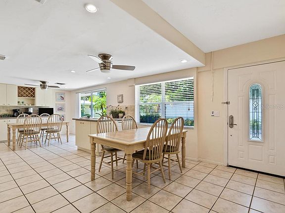 5th image of 1381 Moonmist Dr #G-1