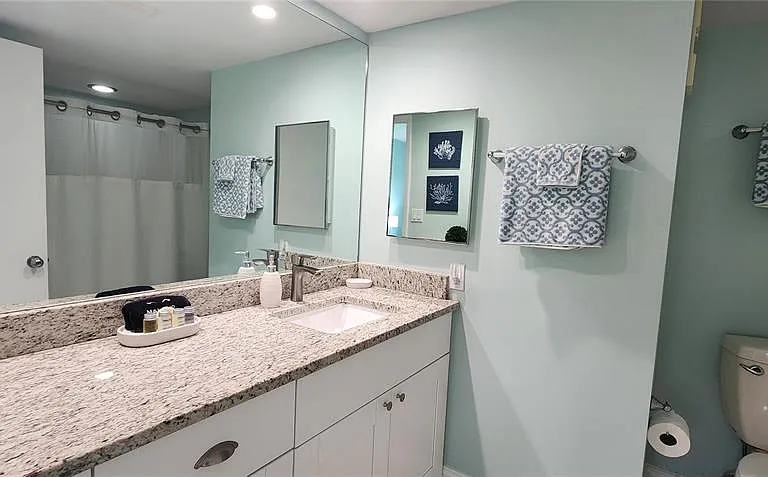 1515 Pinellas Bayway S #62 — Photo 40