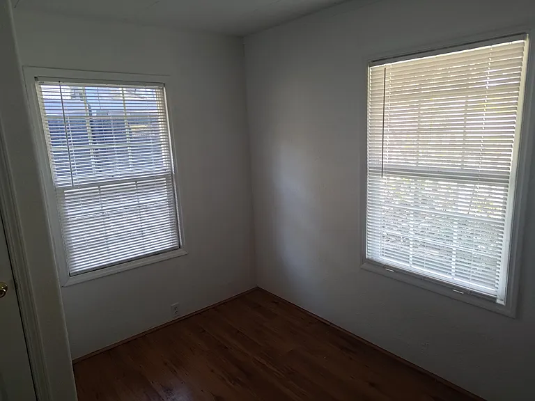 826 Mount Whitney St — Photo 11