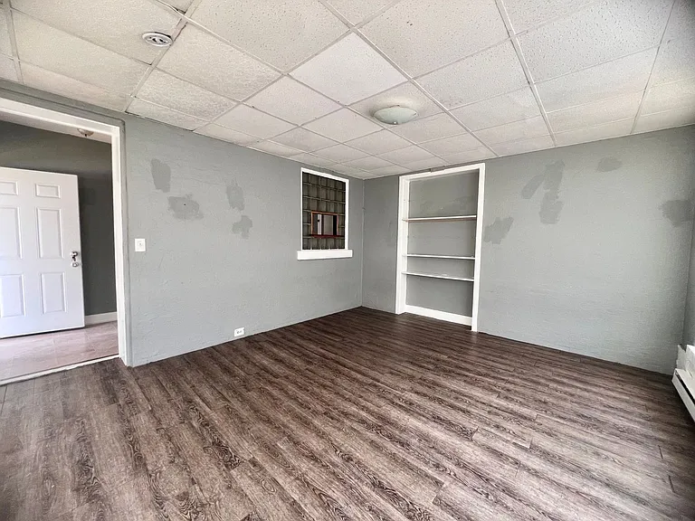 444 5th Ave S — Photo 3