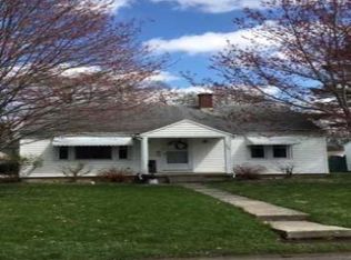 320 N Oak St, Columbia City, IN 46725