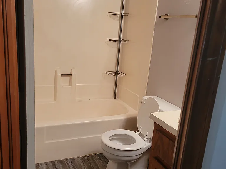 315 Vicksburg Cir #2 — Photo 7