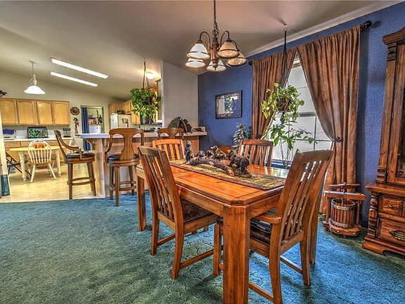 5th image of 2254 Oxford Dr