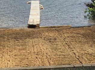 13 Leisure Dr, Holland, MA 01521