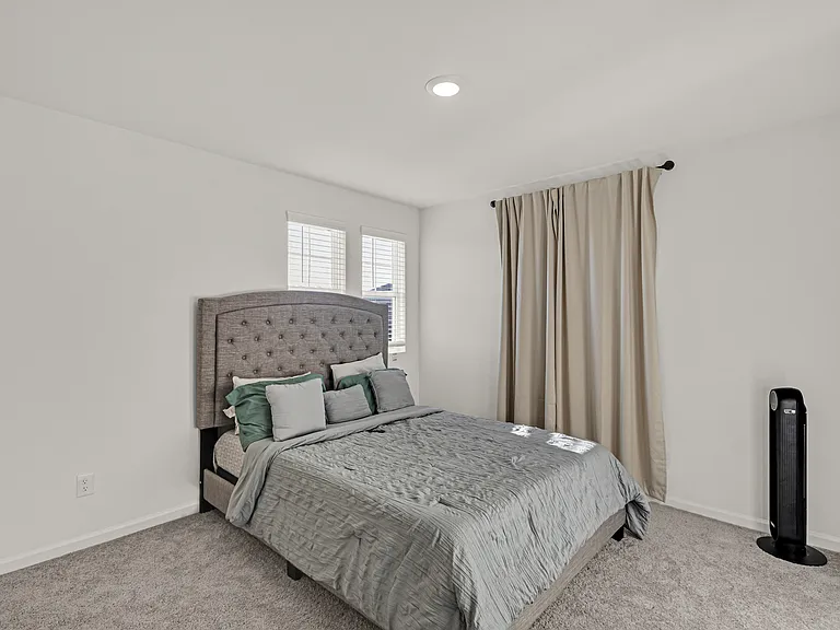 8348 Hawkview Dr — Photo 15