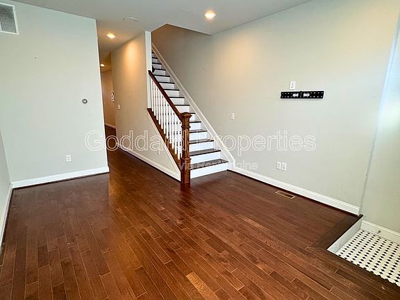 2nd image of 842 N Patterson Park Ave
