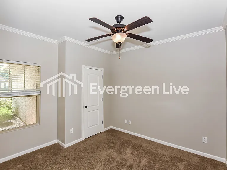 135 White Rock Dr — Photo 13